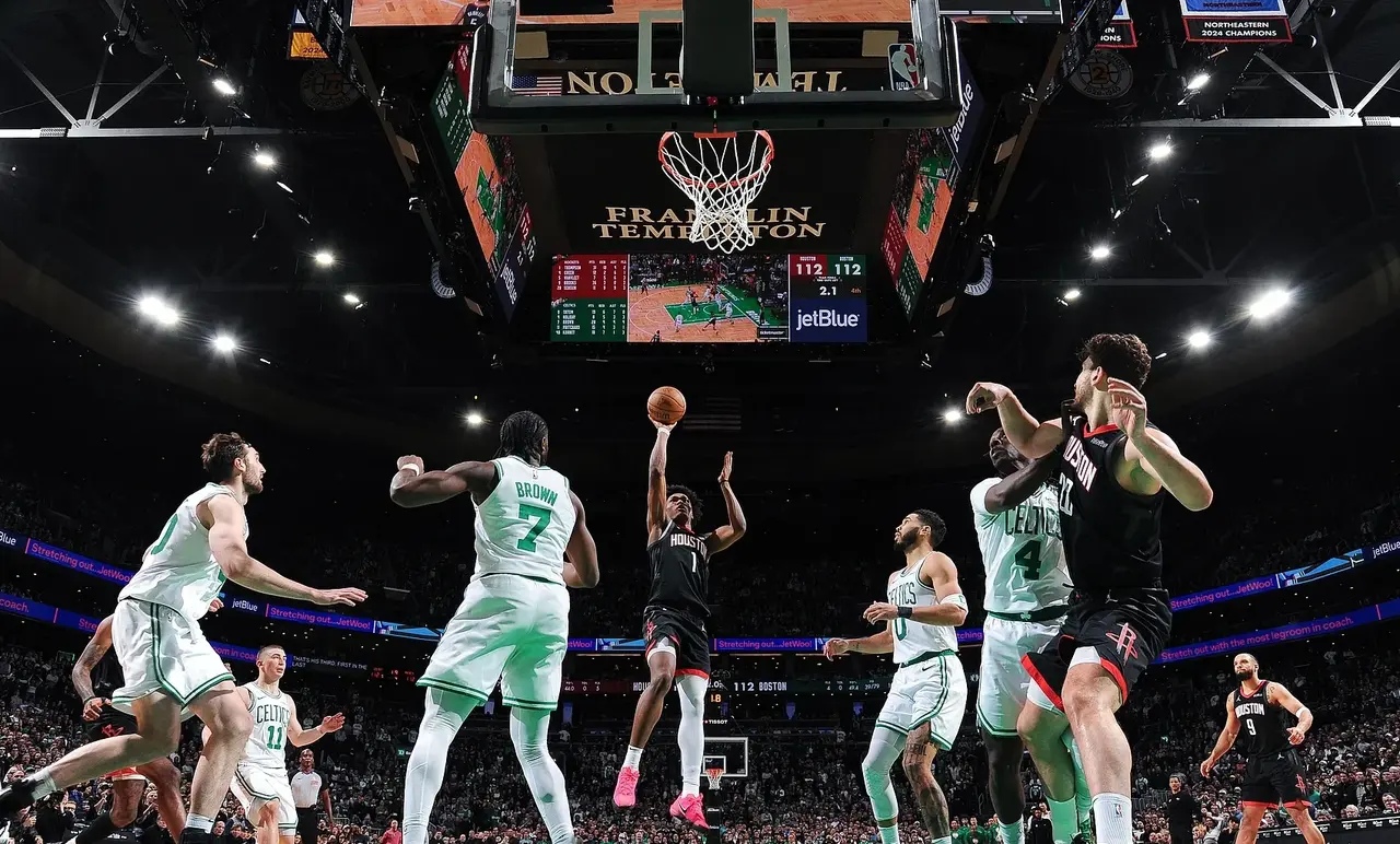 塔图姆巅峰对决，Ming与60激战西班牙队分钟，精彩发挥胜负难料！的简单介绍