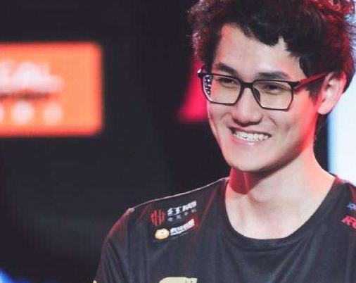 Karsa连续七场比赛得分超过连败，G2挑战极限！的简单介绍